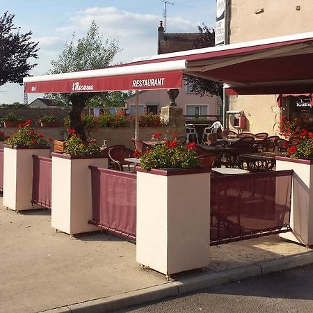 Sarl Macarena Hotel Pouillenay Exterior photo